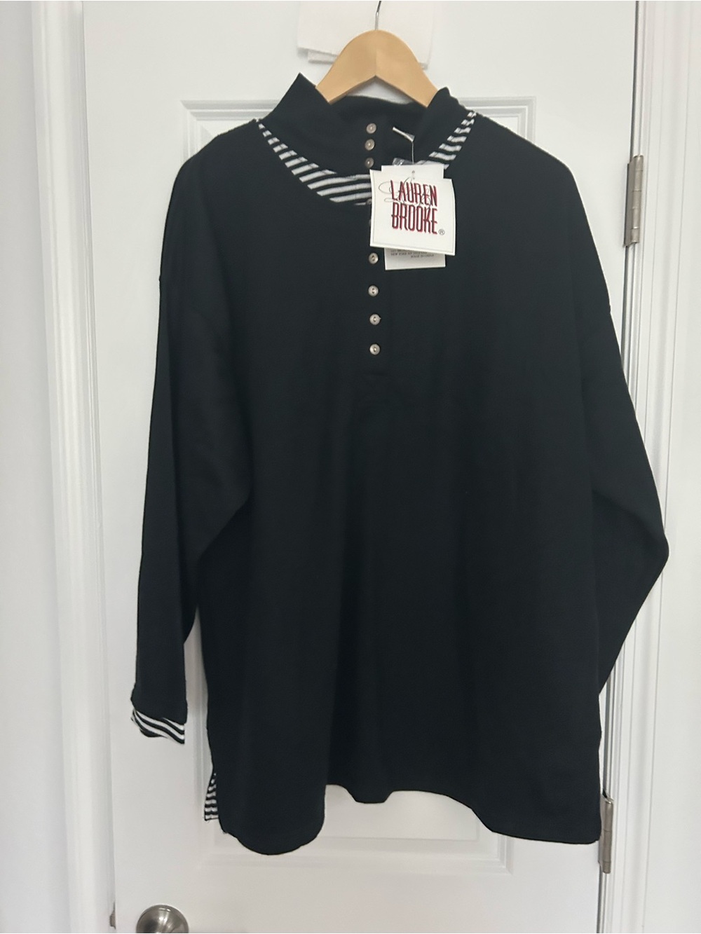 Vintage- NWT Lauren Brooke Black Button-Front Pullover- Size 20W